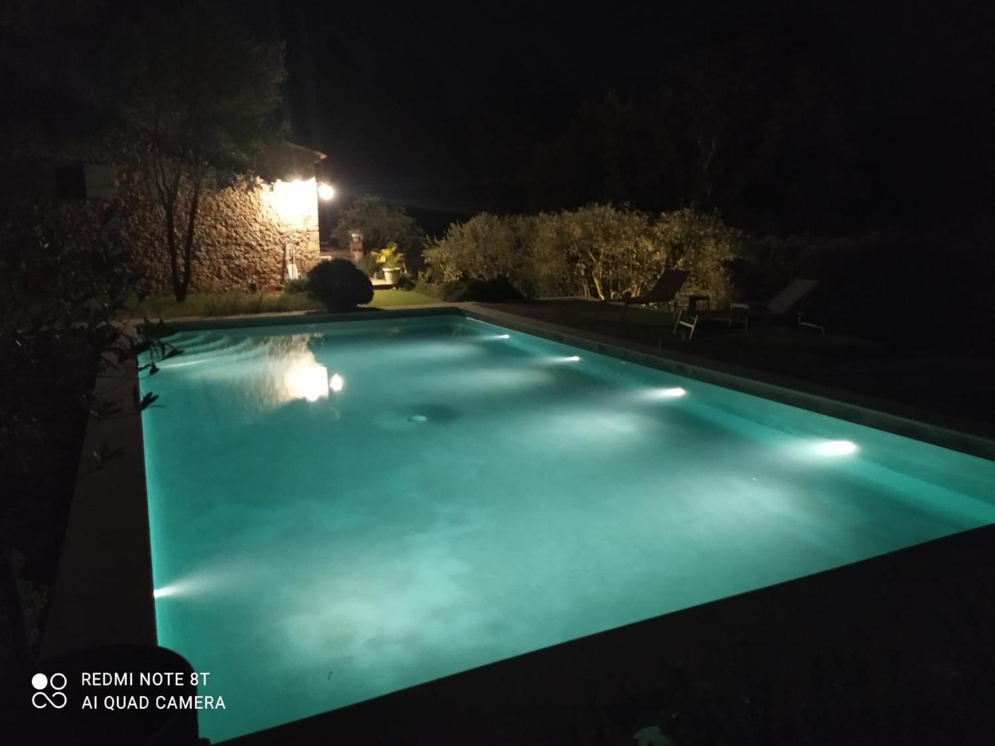 La Bergerie Des Colles Bed & Breakfast Entrecasteaux ภายนอก รูปภาพ